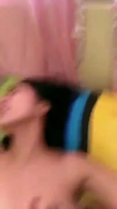 Pornô amador móvel 184