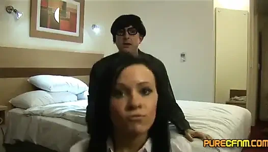 Dibuat untuk melayaninya