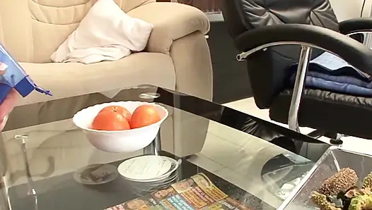 Hot Matured Housewife Gets Her Juicy Hairy Pussy Fucked Hard by a Massive Cock