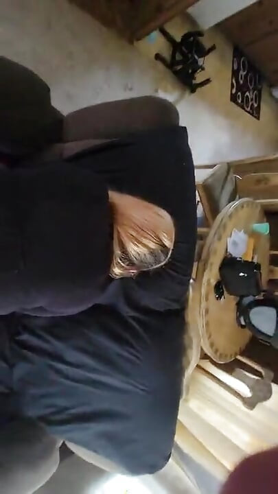 Jebanje moje kurvinske žene, a onda mi popuši