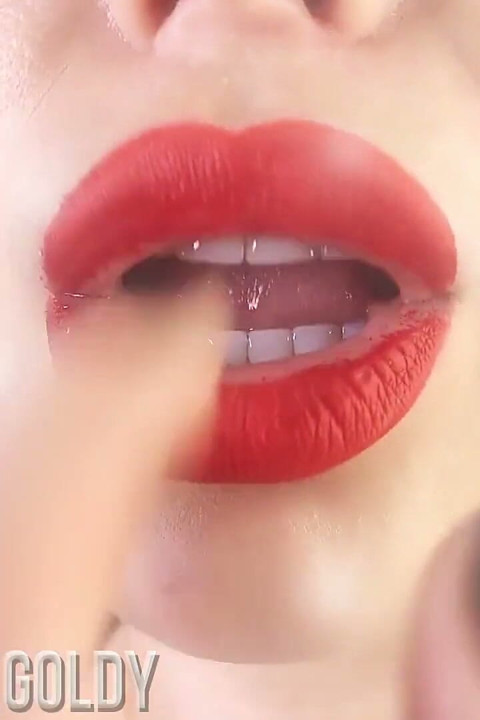 Go broke for my red smoking lips!