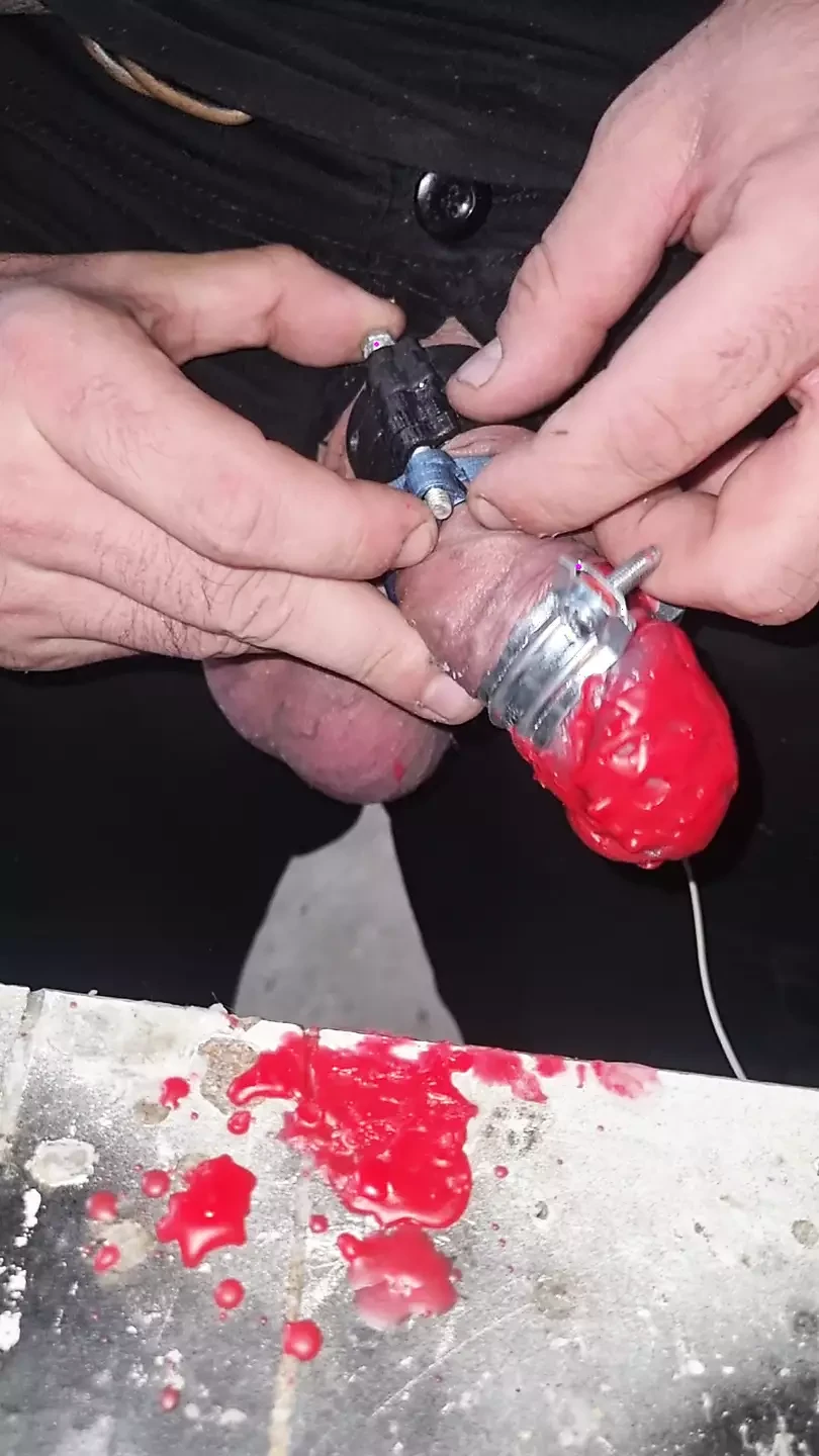 Current, spikes and red wax