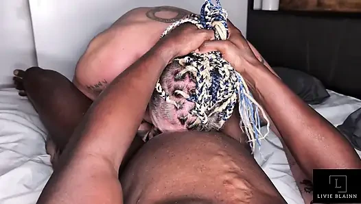 Livie si istri hot dengan 3 lubang lagi asis