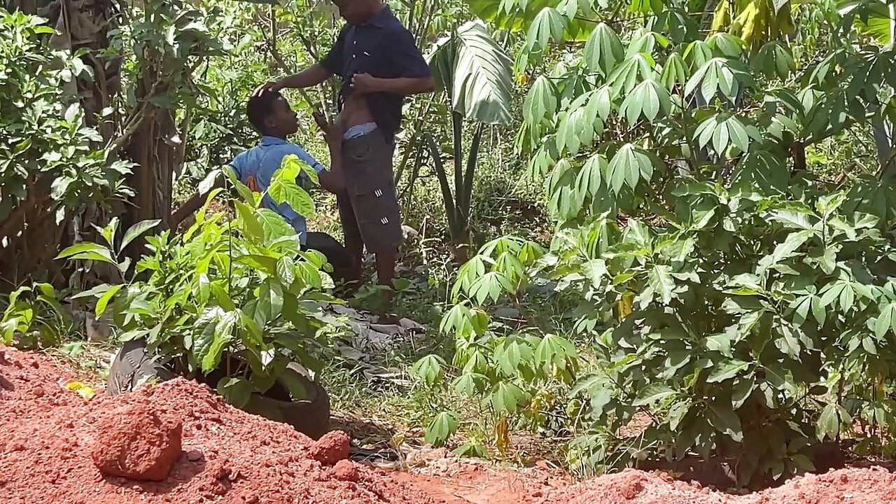 Be Quick so No One Will Catch Us (behind the Scenes)