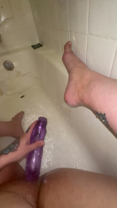I want my pussy to stretch the max