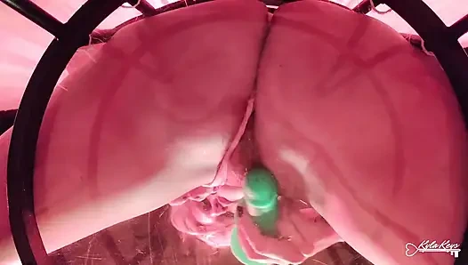 Pemandangan dari bawah