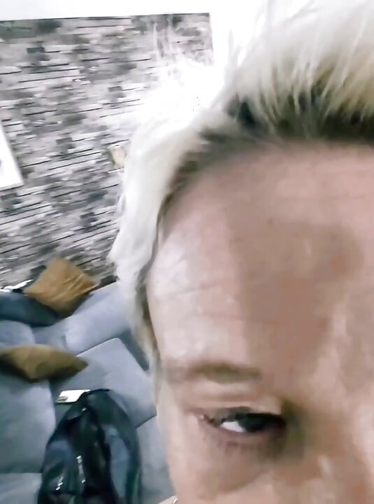 Torno Dalla Cena Di Natale E Mi Riempiono Il Culo Come Una Buona Troia