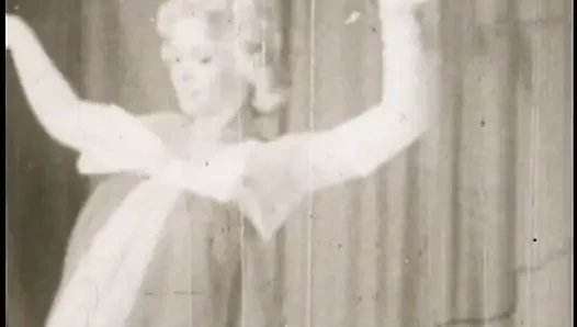 Heiße retro-MILFS sinnliches strippen