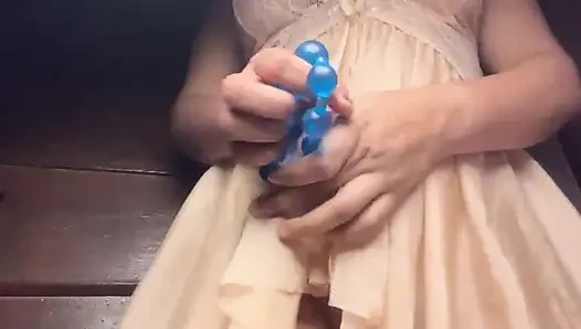 Cewek hot india lagi asik fingering memeknya sambil mainin toketnya
