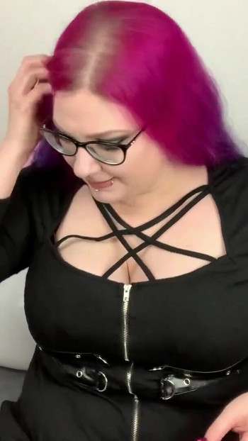 Unforgettable moment from "Balloon : Blow to Pop with German Goth Abby Strange - Looner"