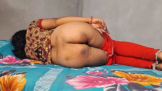 indian desi Stepbrother is giving high quality sex and licking to his stepsister with his big Cock. viral video