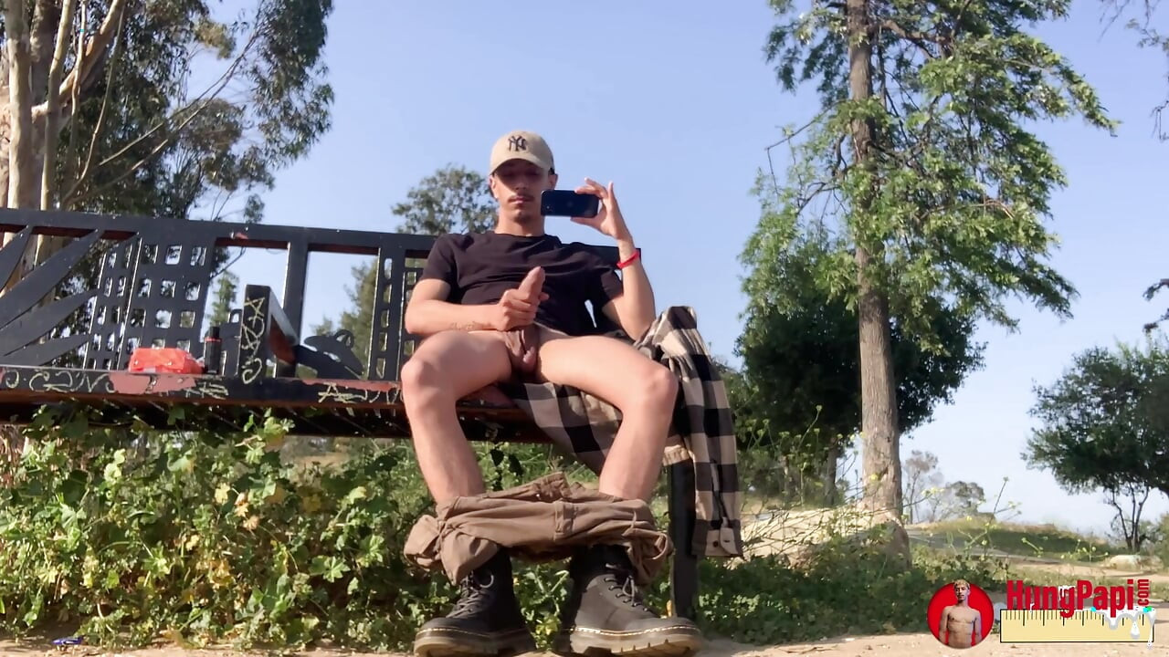 Skinny Big Dick Uncut Twink Public Sex Caught Big Load!