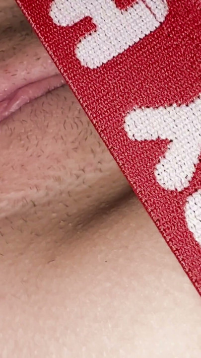 Min første gang anal - Monster Cock Bearly Fits Inside My Tight 18 Schoolgirl Ass (Legg meg til gratis nakenbilder) | Klipp 1