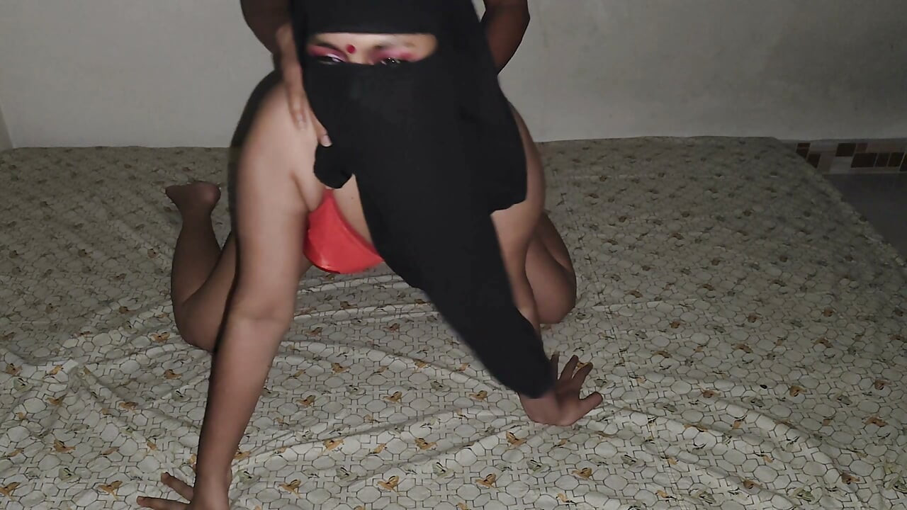 indian Unsatisfied Married bhabhi having hardly sex with devor .Bangla Part_02