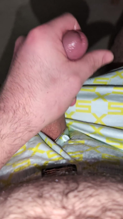 Manly man masturbates and cums with sexy boxer shorts | Clip 2
