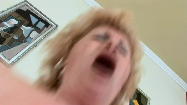Blonde granny fucked before tasting fresh cum!