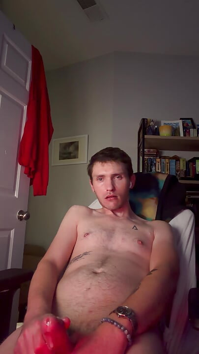 Svrši tako jako da mi se oči kolutaju unatrag