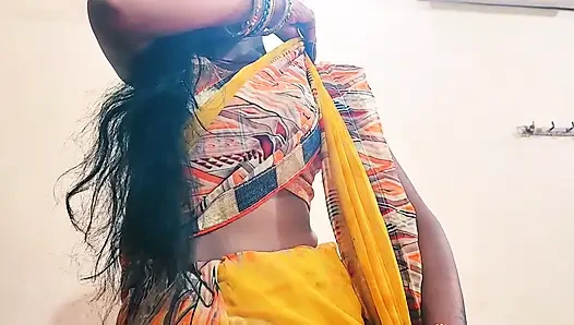 Mera Padosi Stepis Ke Sath Mera Room Per Fuck в индийской деревне на хинди аудио