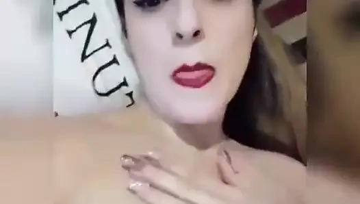 Tek başına yeni video! Vücudumun tadını çıkarıyor ve zevke son ver!