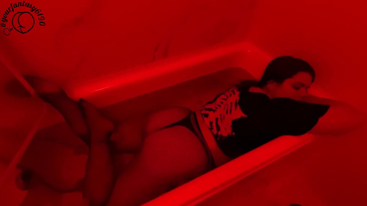 丘比特的臭箭：为情侣放屁汇编