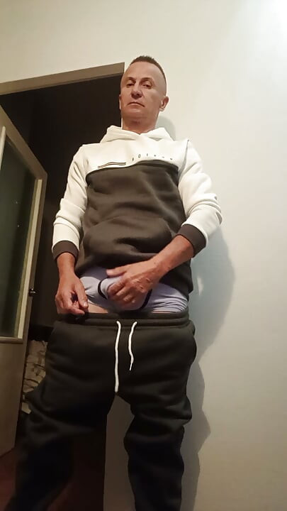 Gay Cock Shows