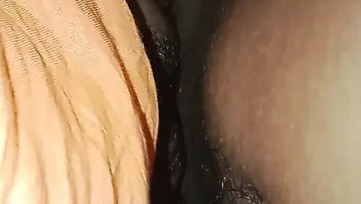 Desi stepsister ki chut bahot rashik hai
