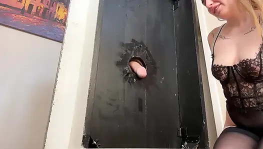 Gloryhole Double Cumshot in Mouth