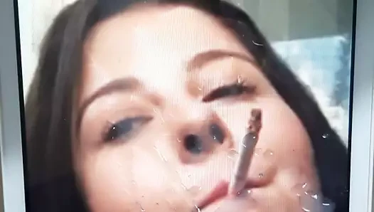 Sadie sigara için haraç