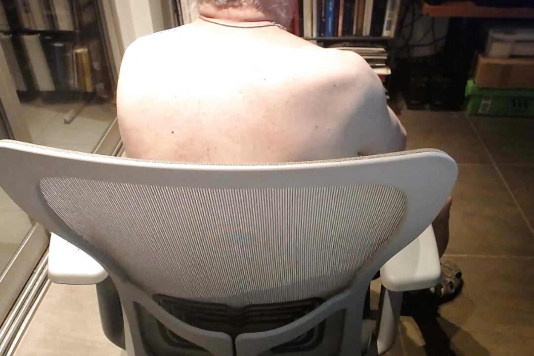 Join me Jacking and Swallowing.  Show me your jizz.