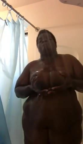 Shower tits