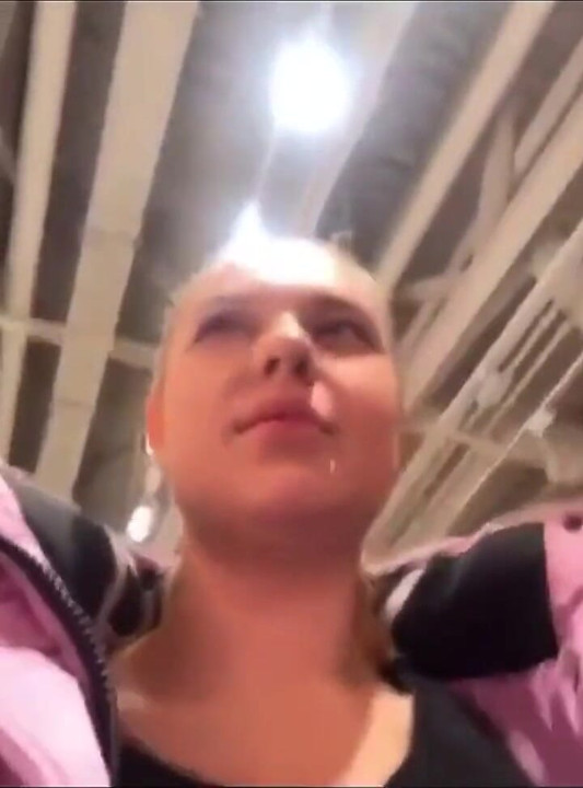 Knullade i Köpcentret