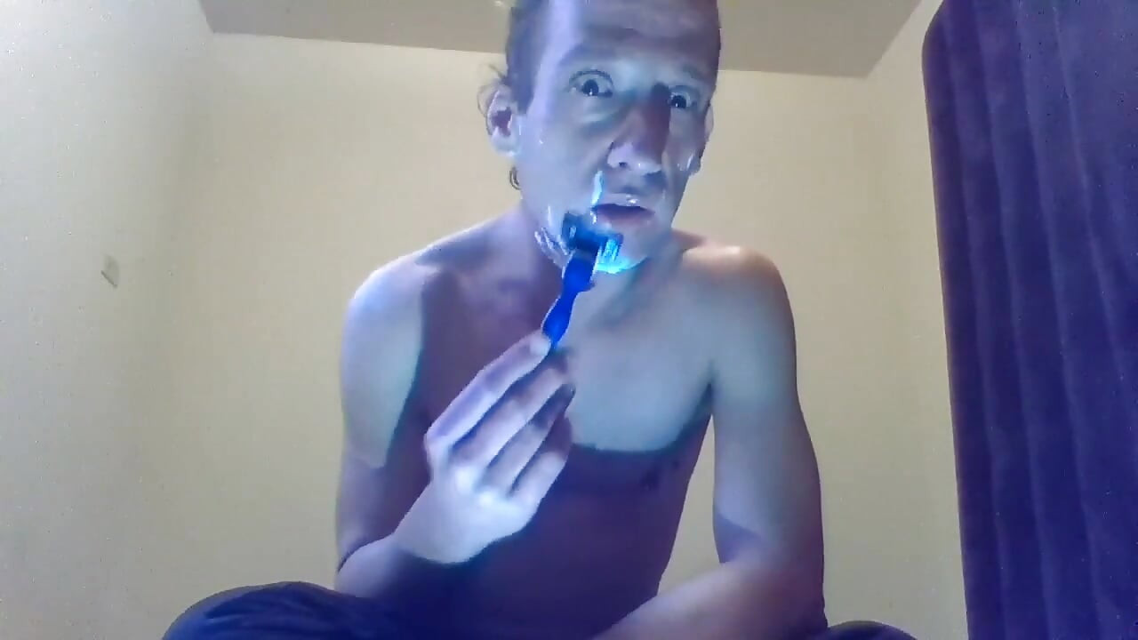 Transgirl Shaving Her Face