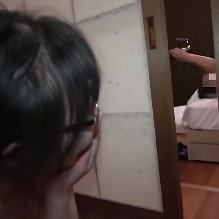 Taboo Villa Escape with a Married Woman From the Lost Paradise - 4