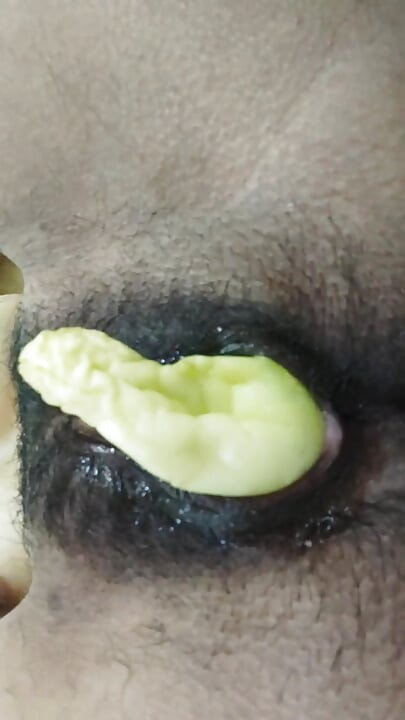 Desi horny girl masturbate with a dildo