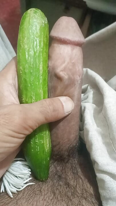 Those interested in sex with me, whether male or female, can contact me. My sex will be completely confidential.