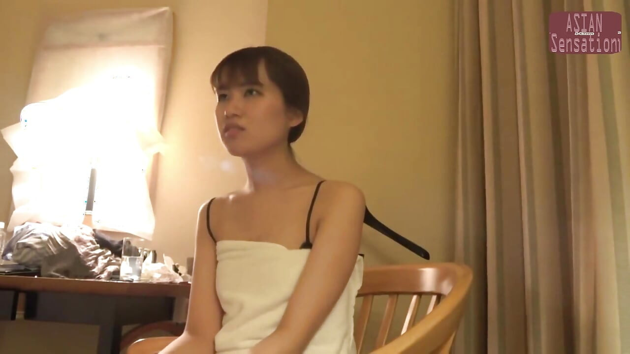 Please Seduce My 26 Yo Wife Riona - Ep2