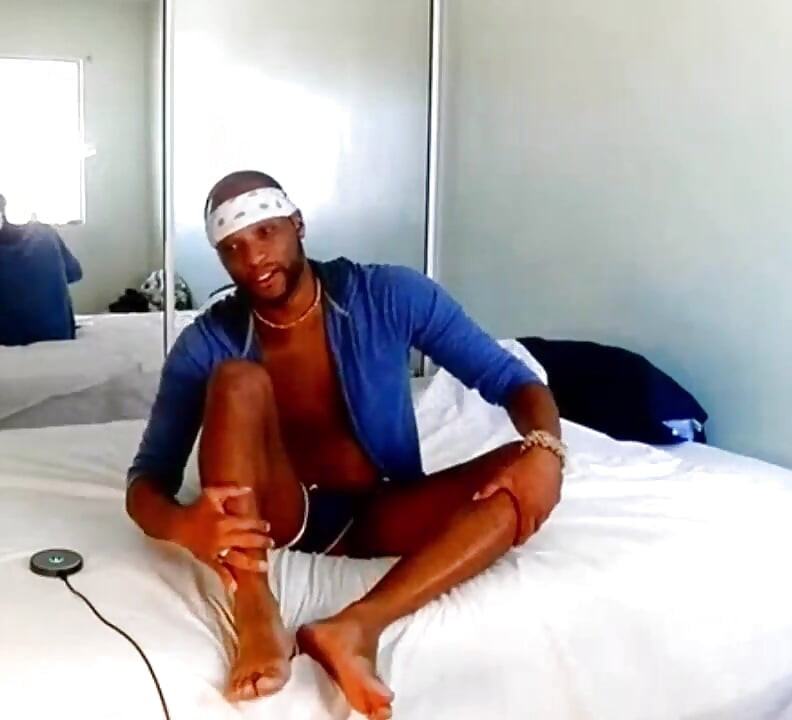 Sacudidas para amigo en cam