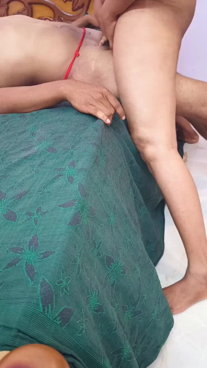 My gril friend in hotal room | Clip 1