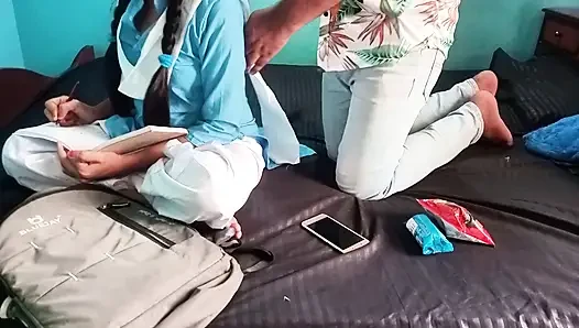 Seks MMS gadis sekolah India (18+)