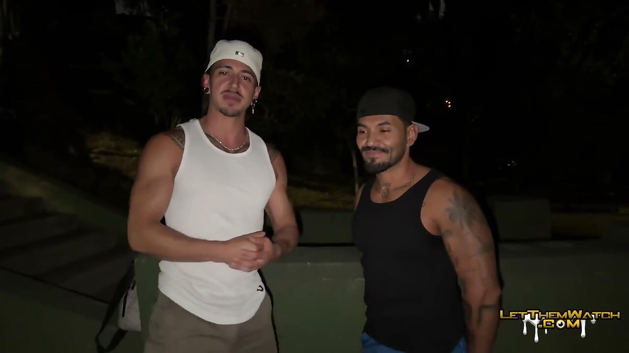 Big Cock Latino Fucks Muscle Ass Bareback Outdoor Gay Sex