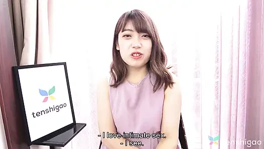 Kotori suzumiya bugün bizi ziyarete gelen seksi Tokyolu bar kızımız