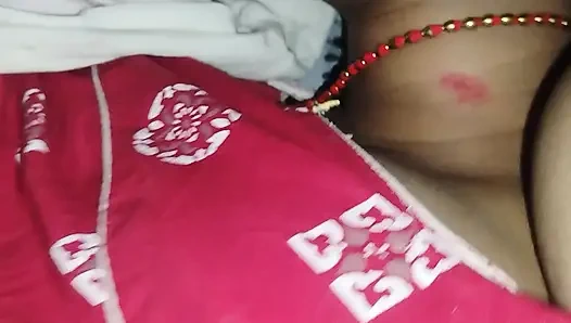 Sexy girl's nice tits and look bad