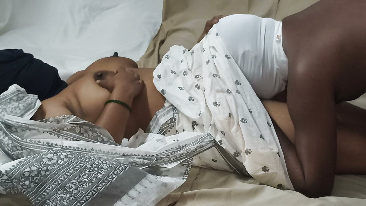 Indian Lonely Widow After a Long Sex