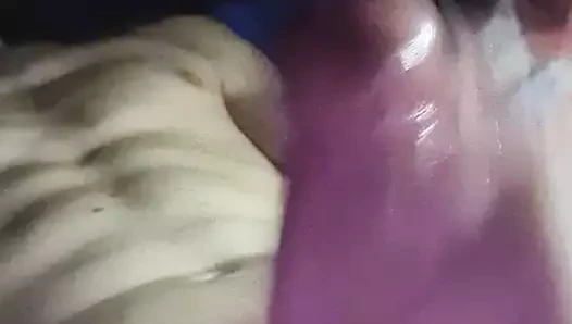 Macaristanlı amcığına boşalıyor
