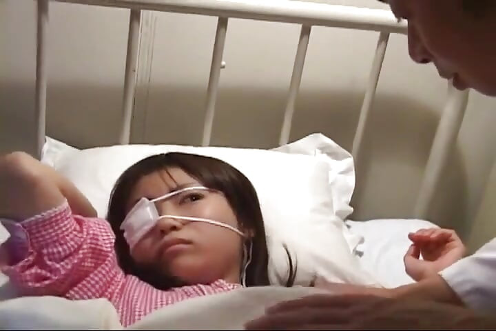 Hot Girl Got Pounded in Hospital by Sexy Doctor