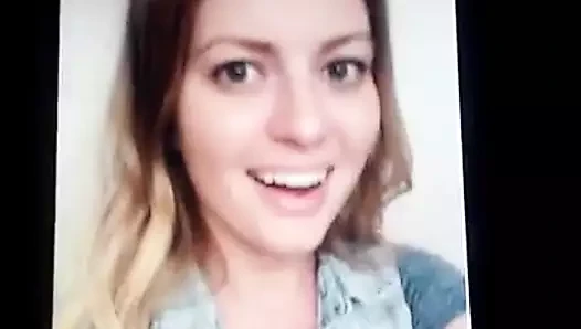 Elyse Willems'in boşalma anısına