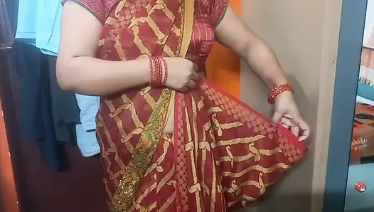 Kakak ipar india yang cantik banget dengan kain sperma warna merah