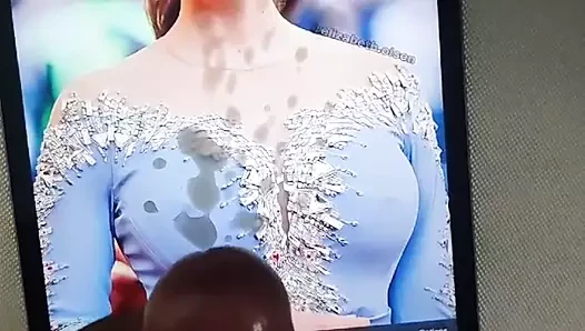 Elizabeth olsen boşalma anısına
