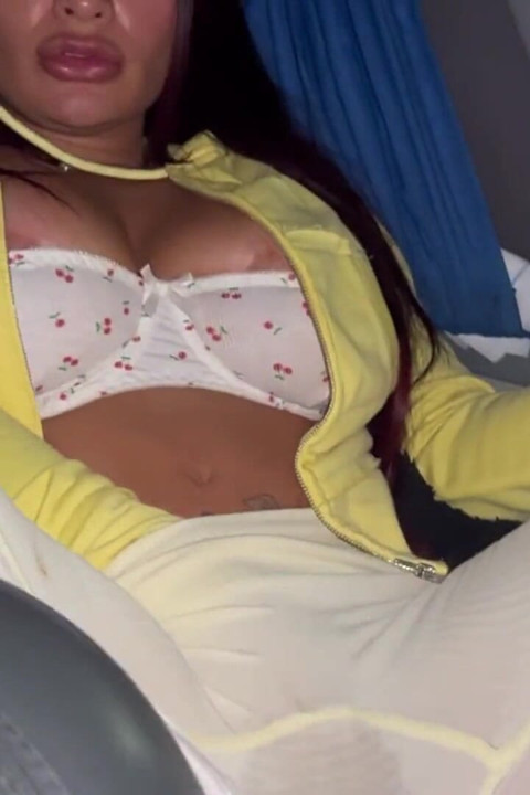 I Fuck a Colombian with Huge Tits and Ass