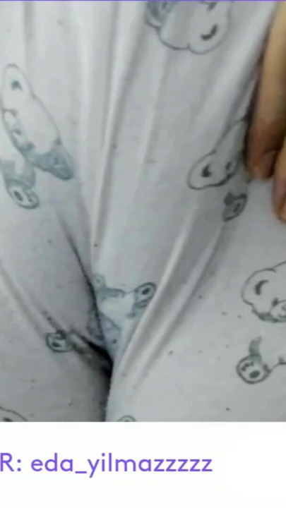 CAMELTOE- SWOLLEN PUSSY- MASTURBATE WITH PAJAMAS | Clip 1